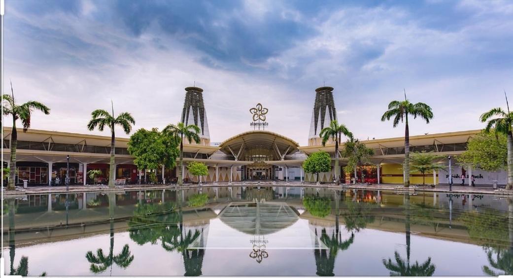 Shaftsbury At Alamanda Mall Pangsapuri
