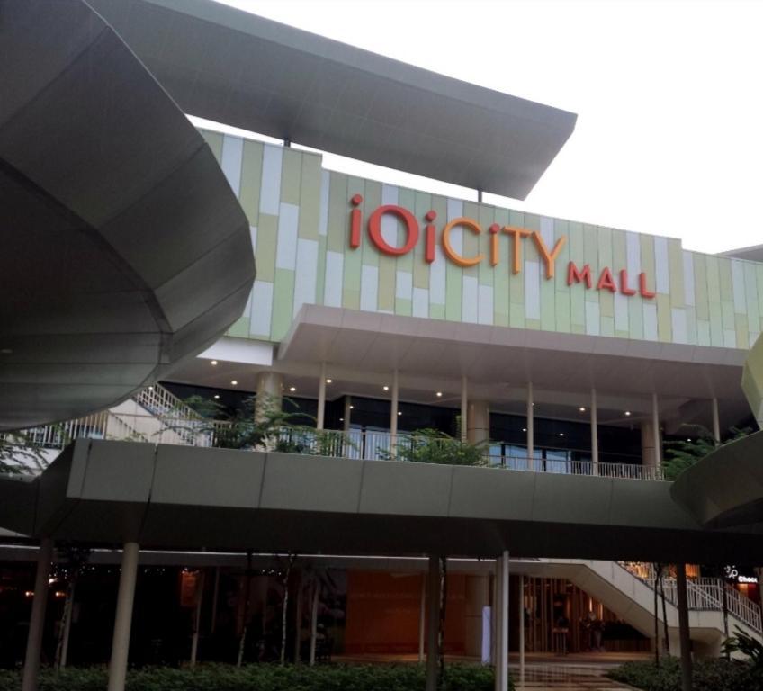 Shaftsbury At Alamanda Mall Pangsapuri Putrajaya
